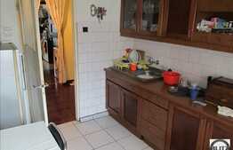 3 camere, decomandat, 73 mp, boxa la subsol, parcare, zona strazii Bucuresti!