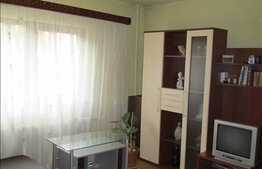 3 camere, decomandat, 73 mp, boxa la subsol, parcare, zona strazii Bucuresti!