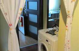 3 camere, decomandat, 73 mp, boxa la subsol, parcare, zona strazii Bucuresti!