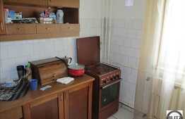 3 camere, decomandat, 73 mp, boxa la subsol, parcare, zona strazii Bucuresti!