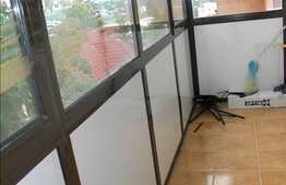 Inchiriere apartament 1 camera, 35 mp utili, imobil nou, cu balcon, zona UMF!