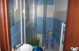 Vanzare 4 camere, 80 mp utili, decomandat, zona P-ta Zorilor, cu boxa si parcare