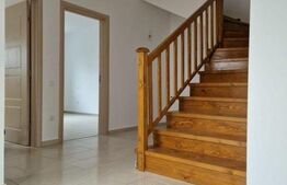 Casa tip duplex, 142 mp utili, teren 275 mp, Sanpetru