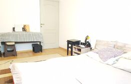 Apartament 3 camere, 2 bai 65 mp,etaj intermediar, parcare, zona Terra