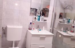 Apartament 3 camere, 2 bai 65 mp,etaj intermediar, parcare, zona Terra