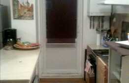 Vanzare 3 camere, 53 mp utili, zona Calea Turzii, cu boxa la subsol