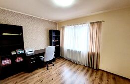 Apartament de 2 camere, 58mp, 2 parcari, etaj intermediar, zona Poligon