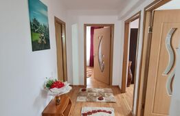 Apartament mobilat si utilat, 3 camere decomandate, parcare, zona Terra