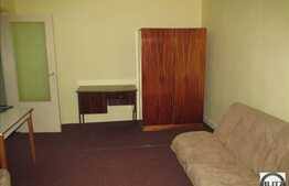 Apartament 3 camere de vanzare, 65 mp utili, zona strazii Viilor