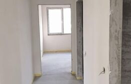 Apartament 3 camere decomandate, 67 mp, terasa 37 mp, zona Teilor