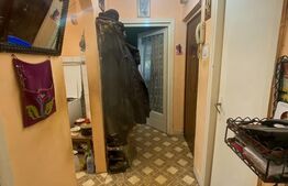 Apartament 3 camere, balcon, 56 mp utili, etaj 1/4, zona Piața Abator