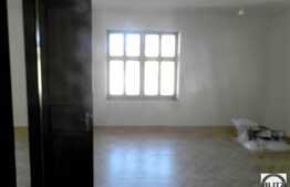 3 camere, 128 mp in zona Memorandumului, etaj intermediar. Integral renovat!