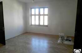 3 camere, 128 mp in zona Memorandumului, etaj intermediar. Integral renovat!