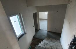 Casa individuala, 120 mp utili, 350 mp teren, Dezmir