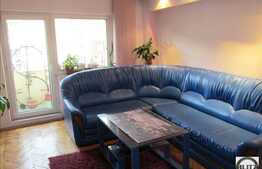 Apartament de vanzare, 4 camere, etaj intermediar, zona Piata Zorilor