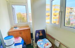 Garsoniera decomandata, 28 mp, balcon, zona Minerva