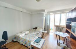 Garsoniera 32 mp, balcon, zona Parang