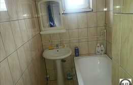 De vanzare 2 camere, 35 mp utili, etaj intermediat, zona Politia Rutiera!