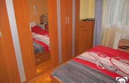 Vanzare 3 camere, decomandat, 78 mp, boxa la subsol,etaj intermediar, zona BRD!