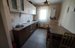 Apartament 2 camere, decomandat, etaj intermediar, zona Primaverii