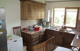 Vanzare 2 camere, decomandat, 51 mp, imobil nou, parcare, zona Piata 1 Mai!