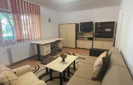 Apartament  3 camere decomandate, 68 mp, zona strazii Zorilor