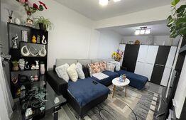 Apartament 2 camere, decomandat, balcon, parcare, zona VIVO