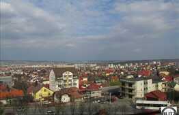 De vanzare 1 camera, etaj intermediar, zona Politehnicii. Loc de parcare!