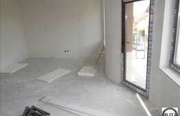 4 camere, decomandat, 96 mp, imobil nou, garaj, boxa la susbol,zona Iulius Mall!