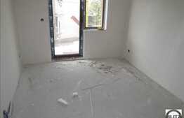 4 camere, decomandat, 96 mp, imobil nou, garaj, boxa la susbol,zona Iulius Mall!