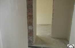 4 camere, decomandat, 96 mp, imobil nou, garaj, boxa la susbol,zona Iulius Mall!