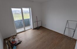 Apartament 3 camere, etaj intermediar, 60 mp, parcare