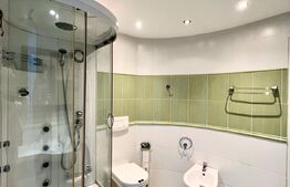 Apartament  de 3 camere, 70.50 mp, zona de case, Andrei Muresanu