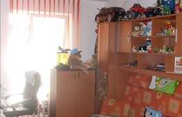 Apartament de vanzare, 3 camere, etaj intermediar, zona Sigma Center