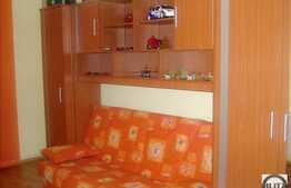 Apartament de vanzare, 3 camere, etaj intermediar, zona Sigma Center