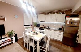 Apartament cochet de 3 camere, 64mp, 2 parcari subterane, 2 balcoane, zona VIVO