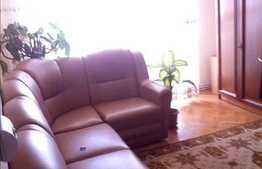 3 camere decomandate, mobilat dragut, zona strazii viilor. Garaj inclus!