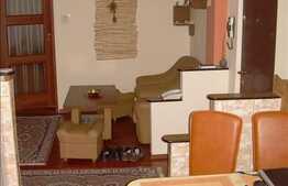 3 camere decomandate, mobilat dragut, zona strazii viilor. Garaj inclus!