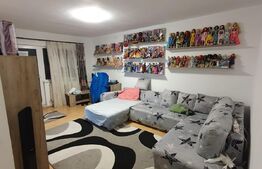 Apartament 4 camere decomandat , etaj intermediar, Plopilor