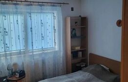 Apartament de 3 camere, 65 mp, logie, etaj 1/4 , zona Primaverii