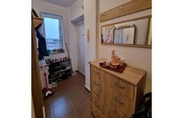Apartament 2 camere, 48mp, etaj intermediar, parcare, zona Avantgarden