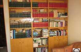 Vanzare 3 camere, 82 mp, 2 balcoane, garaj, loc parcare, boxa, zona linistita!