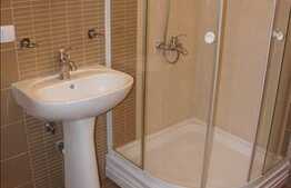 Apartament 4 camere, 130 mp, zona UMF, imobil nou, garaj