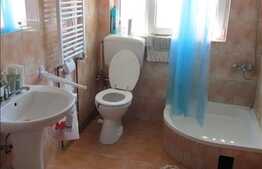 De vanzare 4 camere, 117 mp,  E+M, scara interioara, 1 garaj, zona linistita!