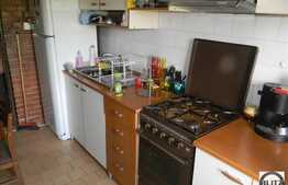 Apartament de vanzare 3 camere decomandate, 65.4 mp utili in zona Piata Zorilor