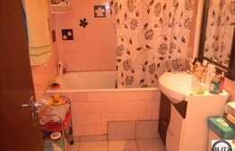 Apartament de vanzare 3 camere decomandate, 65.4 mp utili in zona Piata Zorilor