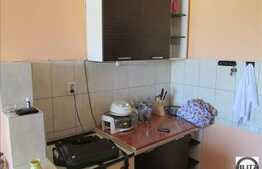 Vanzare garsoniera, 22 mp, etaj intermediar, 1 parcare, zona strazii Fabricii!