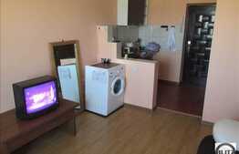 Vanzare garsoniera, 22 mp, etaj intermediar, 1 parcare, zona strazii Fabricii!