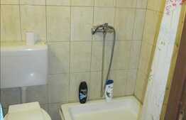 Vanzare garsoniera, 22 mp, etaj intermediar, 1 parcare, zona strazii Fabricii!