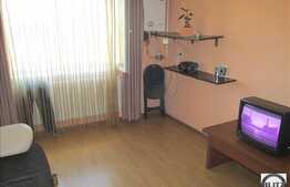 Vanzare garsoniera, 22 mp, etaj intermediar, 1 parcare, zona strazii Fabricii!